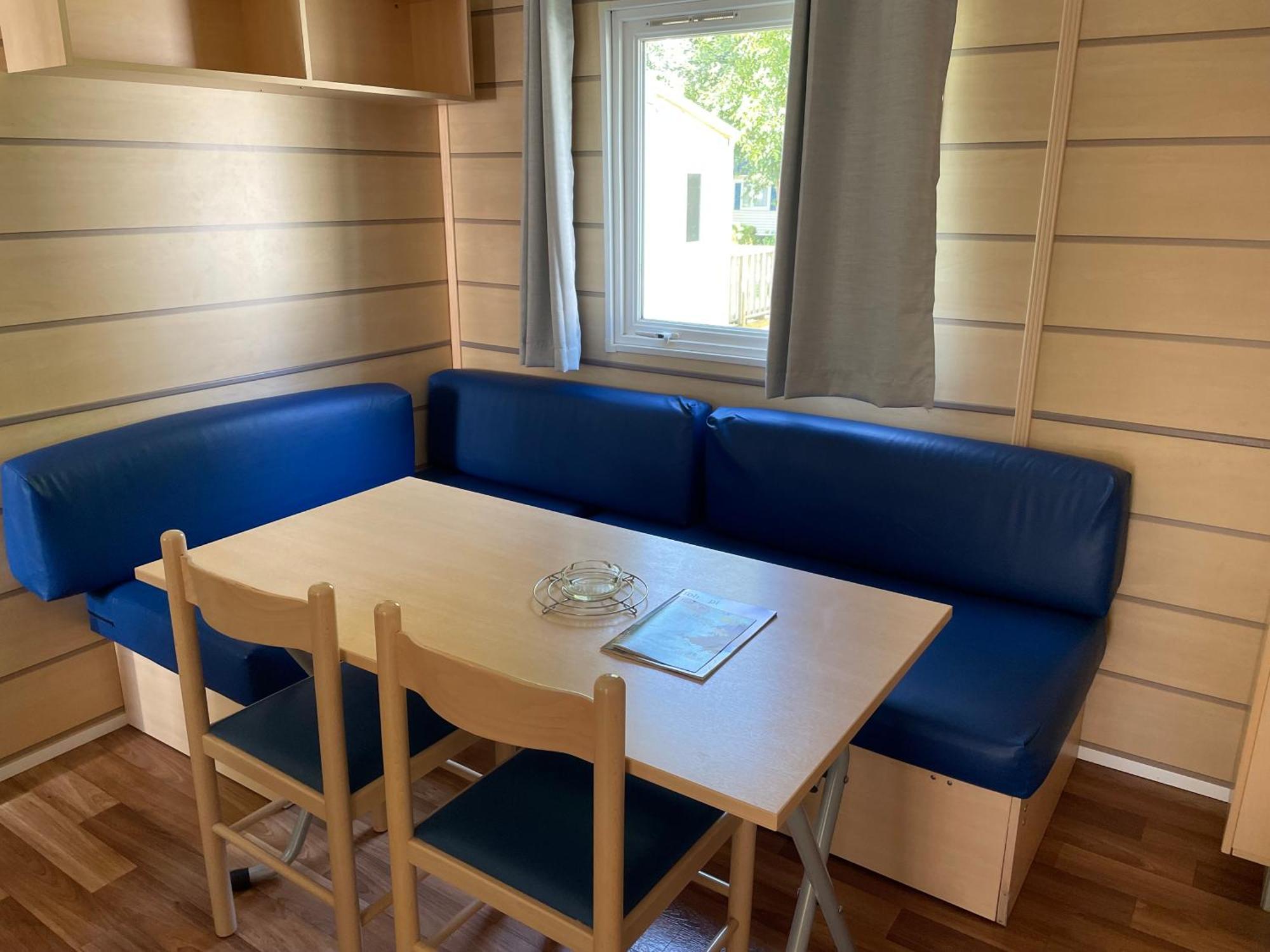 Les Pinots D'Alsace - 3 Bungalows Climatises Avec Tv - Proche Europa Park Boofzheim Room photo