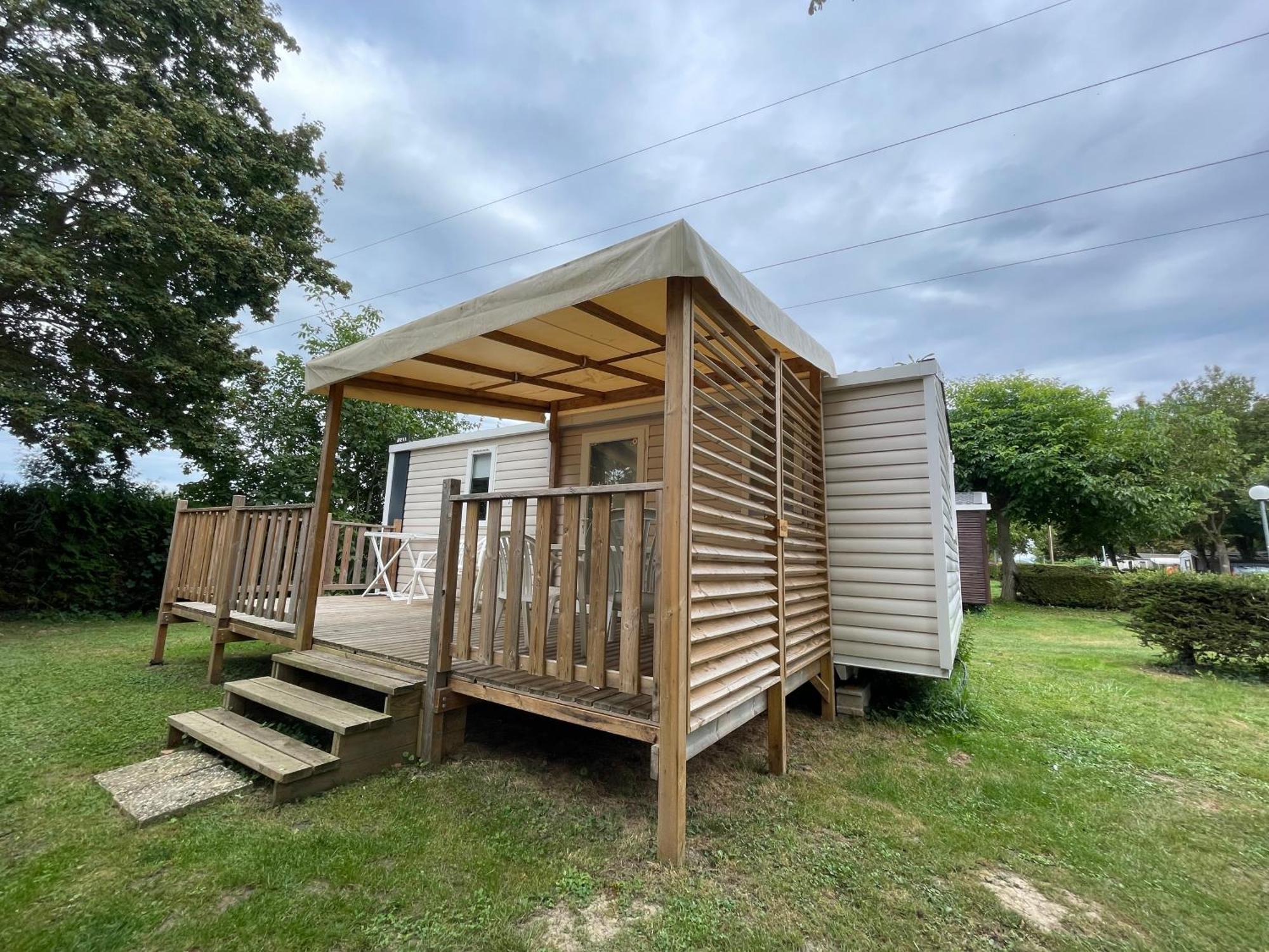 Les Pinots D'Alsace - 3 Bungalows Climatises Avec Tv - Proche Europa Park Boofzheim Room photo